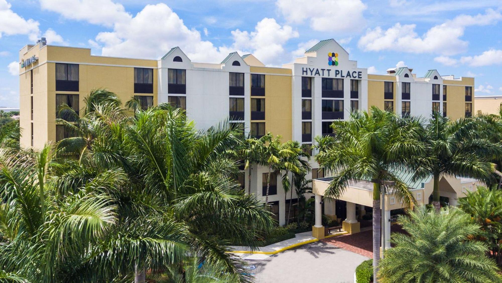Hyatt Place Fort Lauderdale Cruise Port & Convention Center Екстер'єр фото